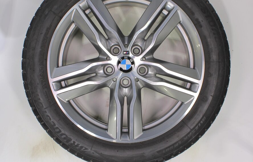 BMW BMW X1 F48 X2 F39 570M 18 inch velgen Bridgestone  Winterbanden runflat Origineel