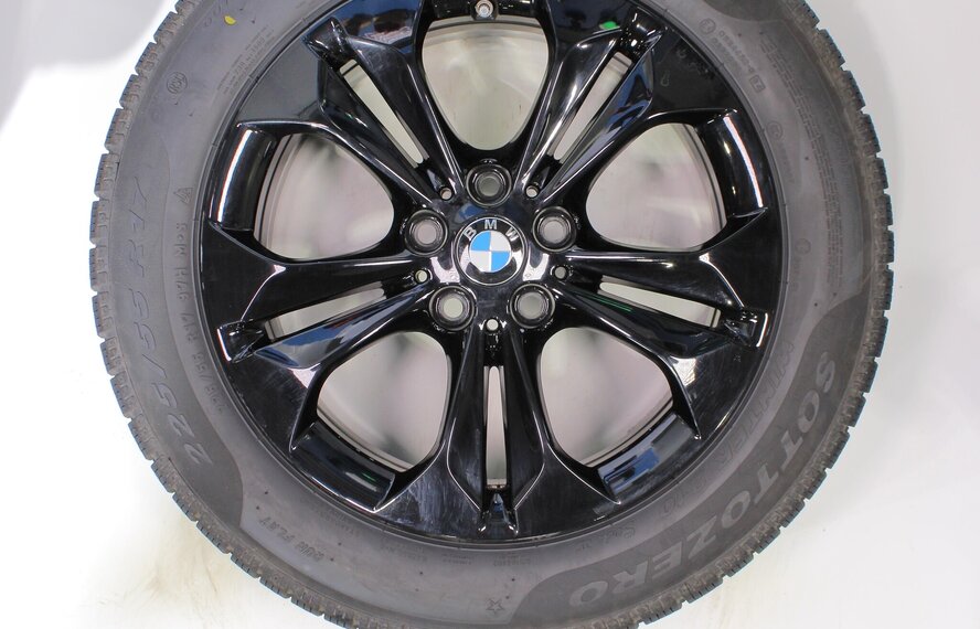 BMW BMW X1 F48 X2 F39 564 17 inch velgen Pirelli  Winterbanden runflat Origineel