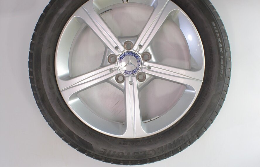 Mercedes Mercedes A B CLA Klasse W177 17 inch velgen + Winterbanden Bridgestone Origineel