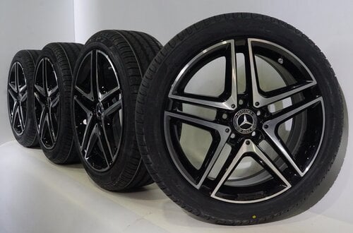 Mercedes Mercedes A B CLA Klasse W177 C118 W247 18 inch velgen Pirelli Zomerbanden Nieuw Origineel