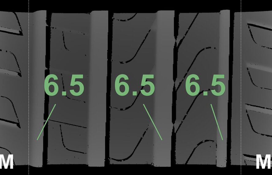 Mercedes Mercedes A B CLA Klasse W176 18 inch AMG velgen + Zomerbanden Pirelli Origineel NIEUW