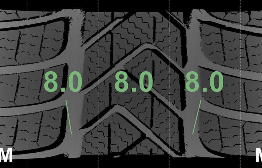 Mercedes Mercedes A B CLA Klasse W176 18 inch AMG velgen + Winterbanden Pirelli NIEUW Origineel