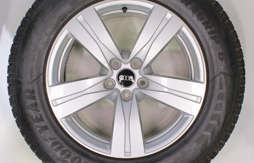 Audi Audi Q7 4M  18 inch Goodyear Winterbanden Origineel