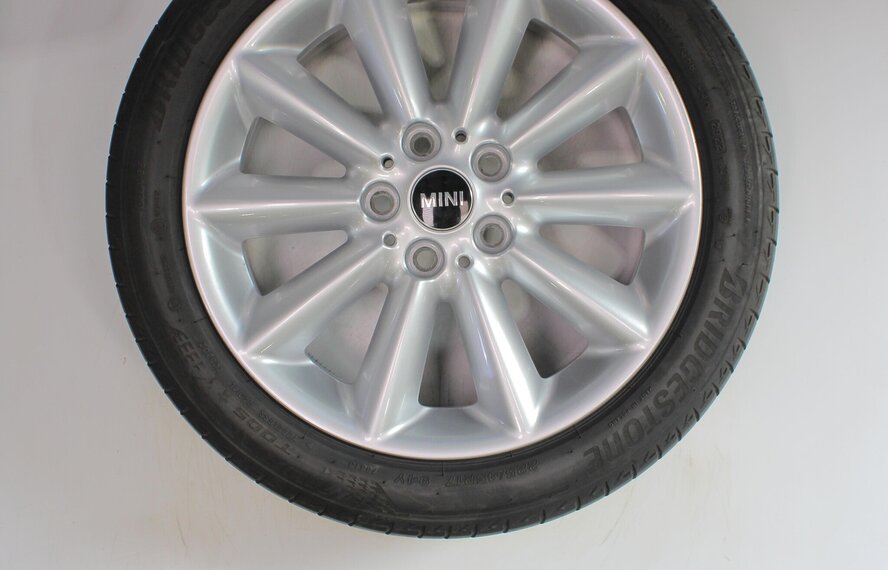 MINI Mini Clubman F54  518 17 inch Bridgestone Zomerbanden Origineel