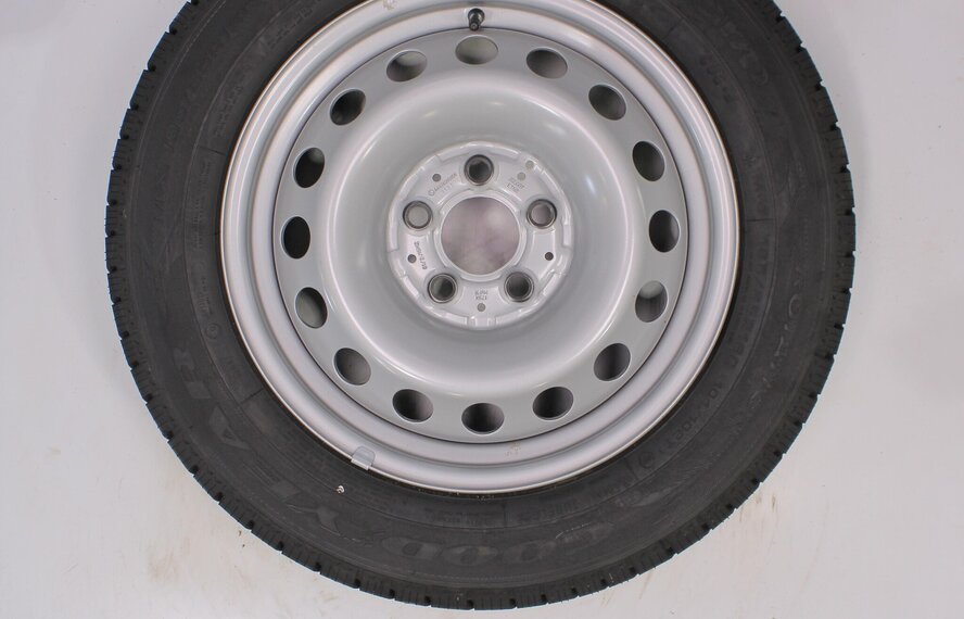 Mercedes Mercedes V-klasse W447  16 inch Goodyear Winterbanden Origineel