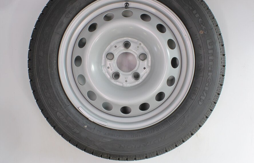 Mercedes Mercedes V-klasse W447  16 inch Goodyear Winterbanden Origineel