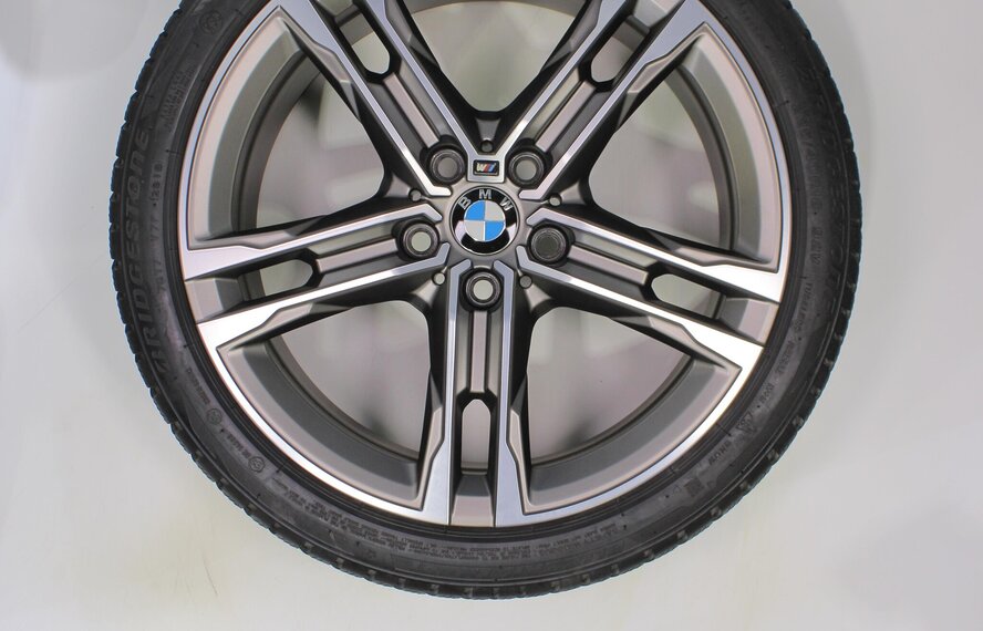 BMW BMW 1 2 serie F40 F41 F42 F43 F44 2 serie Gran Coupe 556M 18 inch Bridgestone Winterbanden Origineel