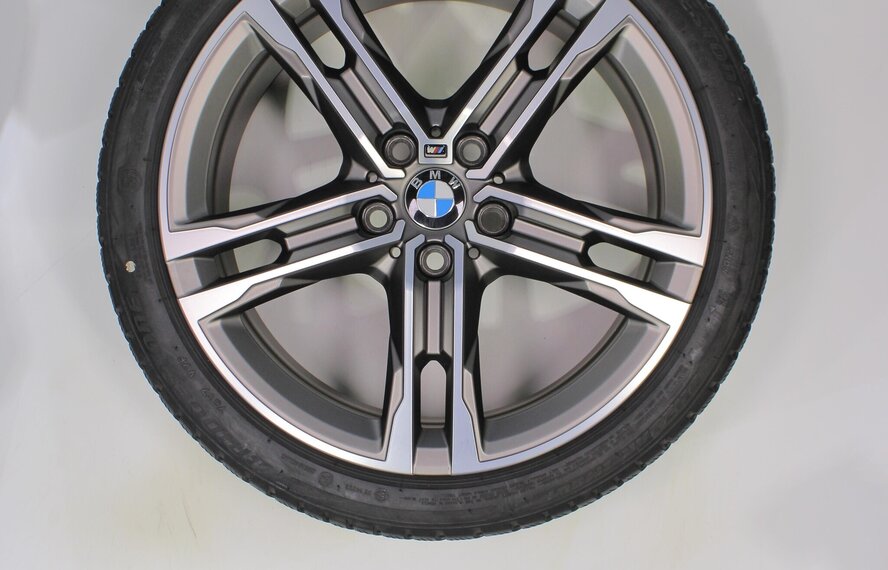 BMW BMW 1 2 serie F40 F41 F42 F43 F44 2 serie Gran Coupe 556M 18 inch Bridgestone Winterbanden Origineel