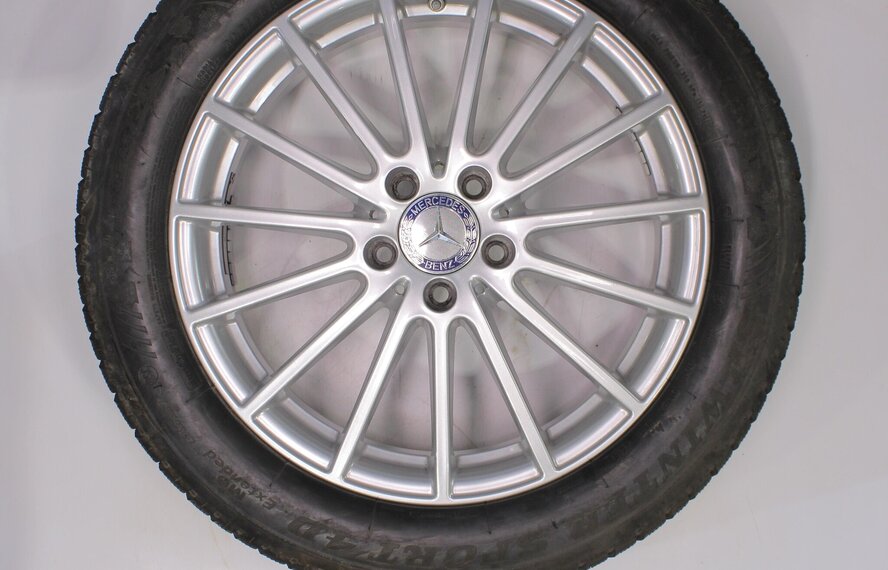 Mercedes Mercedes GLA X156  18 inch Dunlop Winterbanden Origineel