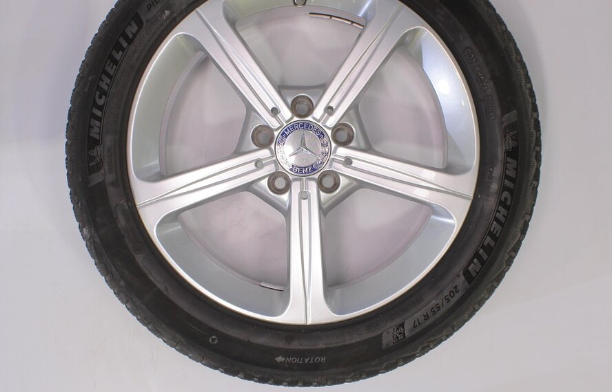 Mercedes Mercedes A B CLA Klasse W177 C118 W247  17 inch Michelin Winterbanden Origineel