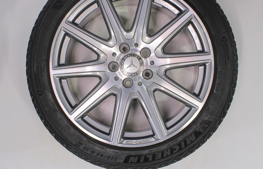 Mercedes Mercedes A-klasse A35 A45 W177 AMG 18 inch Michelin Winterbanden Origineel