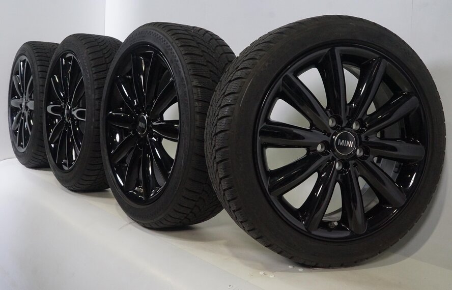 Mini Cooper / S / One / Cabrio F55 F56 F57 499 17 inch Dunlop Runflat Winterbanden Origineel