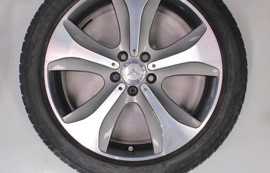 Mercedes Mercedes S-Klasse W222 19 inch Pirelli Runflat Winterbanden Origineel