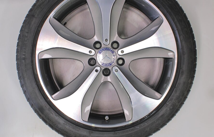 Mercedes Mercedes S-Klasse W222 19 inch Pirelli Runflat Winterbanden Origineel