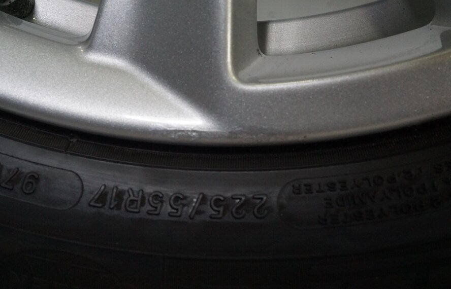 BMW BMW 5 6 serie F06 F10 F11 F12 F13 17 inch Michelin Runflat Winterbanden Origineel