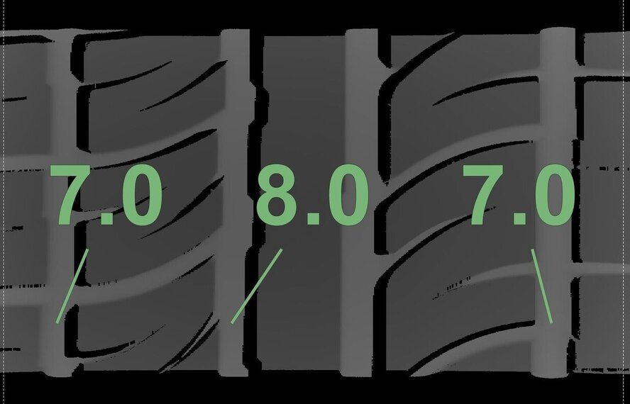 Mercedes Mercedes G-Klasse W463 20 inch Pirelli Zomerbanden Origineel