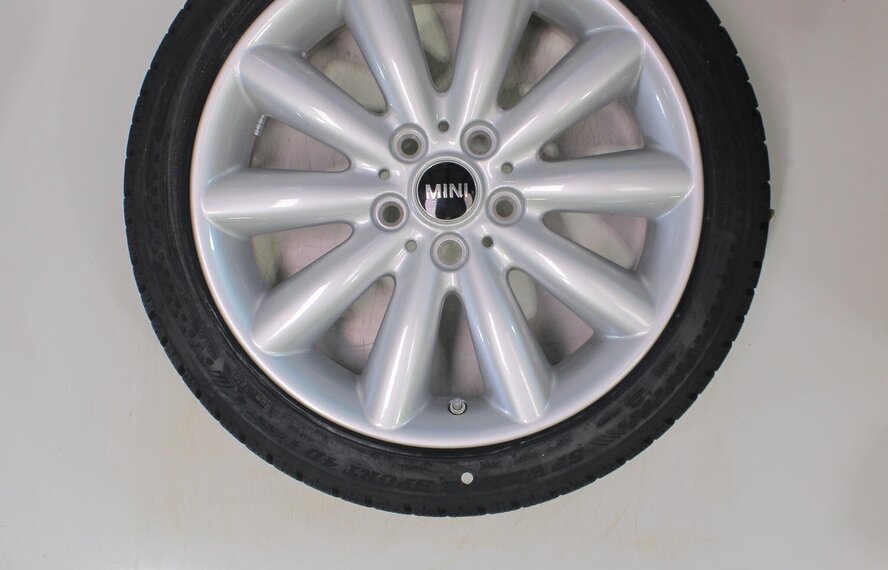 Mini Cooper / S / One / Cabrio F55 F56 F57 499 17 inch Dunlop Winterbanden Origineel