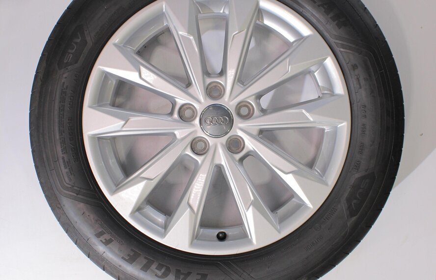 Audi Audi Q3 SQ3 F3B 18 inch Goodyear Zomerbanden Origineel