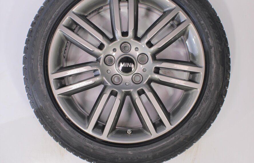 Mini Mini Countryman F60 532 18 inch Pirelli Runflat Winterbanden Origineel