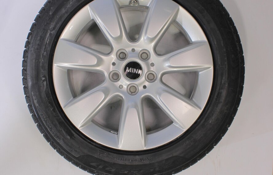 Mini Mini Countryman F60 530 17 inch Pirelli  Winterbanden NIEUW Origineel
