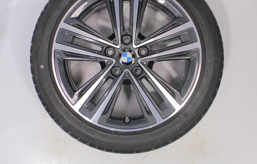 BMW BMW 1 2 serie F40 F41 F42 F43 F44 2 serie Gran Coupe 548 17 inch Bridgestone Runflat Winterbanden Origineel