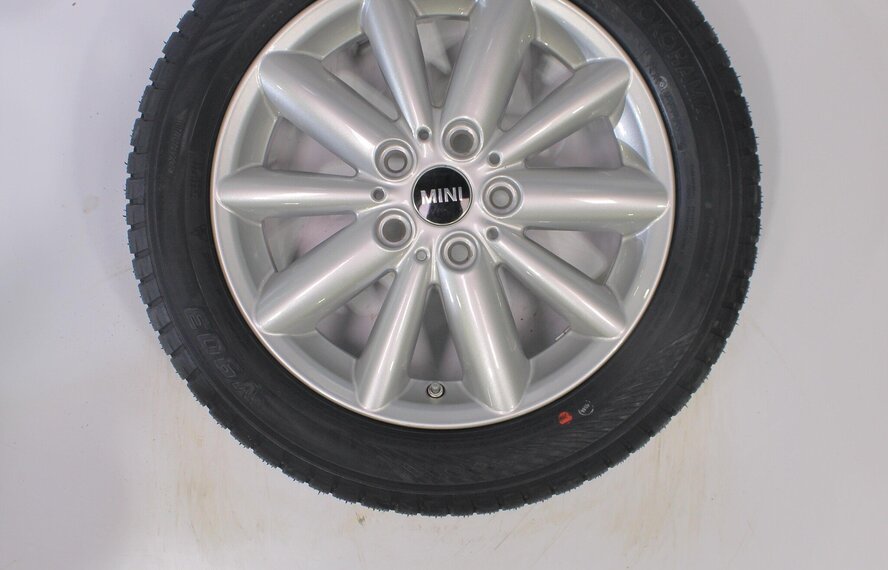 Mini Mini Cooper / S / One / Cabrio F55 F56 F57 508 16 inch velgen Yokohama Winterbanden Nieuw Origineel