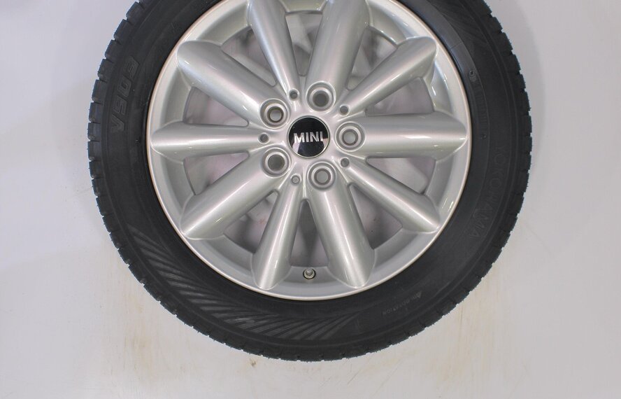 Mini Mini Cooper / S / One / Cabrio F55 F56 F57 508 16 inch velgen Yokohama Winterbanden Nieuw Origineel