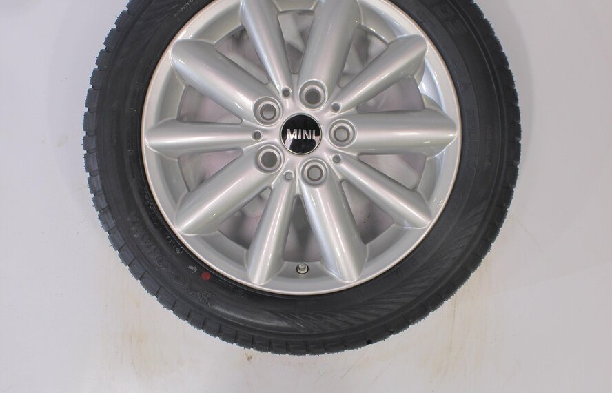 Mini Mini Cooper / S / One / Cabrio F55 F56 F57 508 16 inch velgen Yokohama Winterbanden Nieuw Origineel
