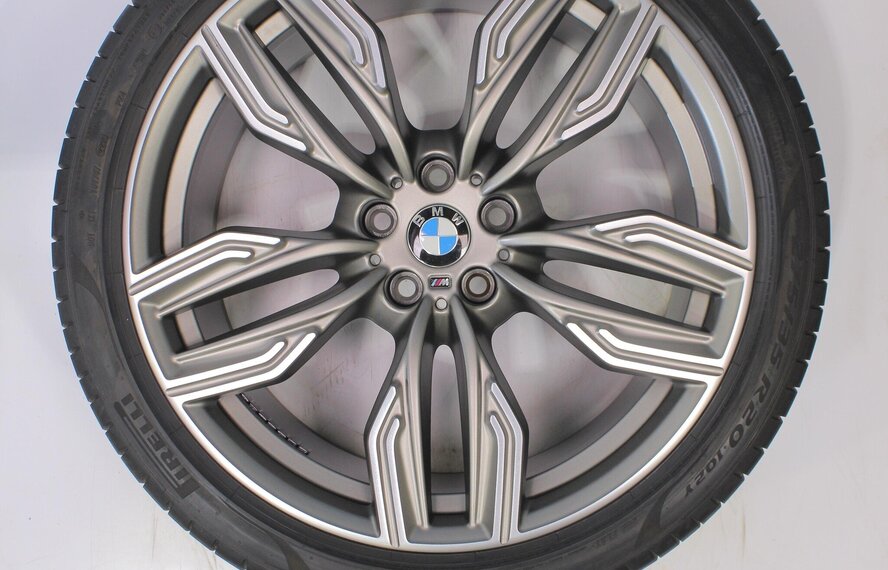 BMW BMW 6 GT G32 7 serie G11 G12 760M 20 inch Pirelli Runflat Zomerbanden Origineel