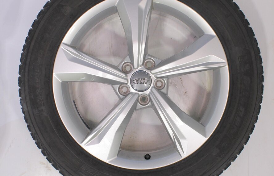 Audi Audi Q5 SQ5 80A 19 inch Michelin Winterbanden Origineel