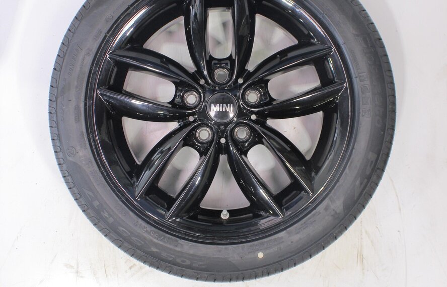 Mini R60 R61 Countryman Paceman R124 17 inch Pirelli Runflat Zomerbanden Nieuw Origineel