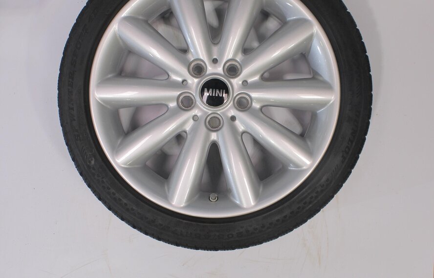 Mini Mini Cooper / S / One / Cabrio F55 F56 F57 499 17 inch Dunlop Runflat Winterbanden Origineel