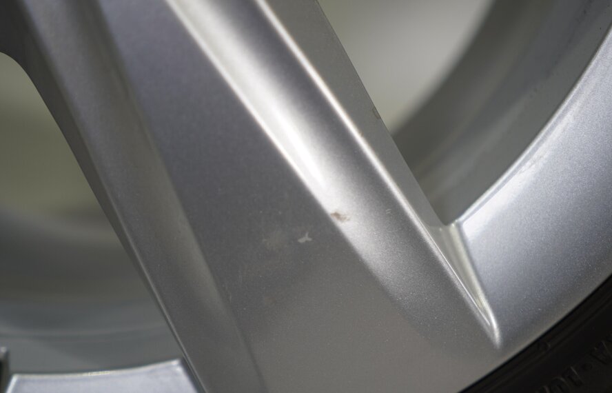 BMW BMW 2 serie F45 F46 Active Gran Tourer 478 17 inch Continental Winterbanden Origineel