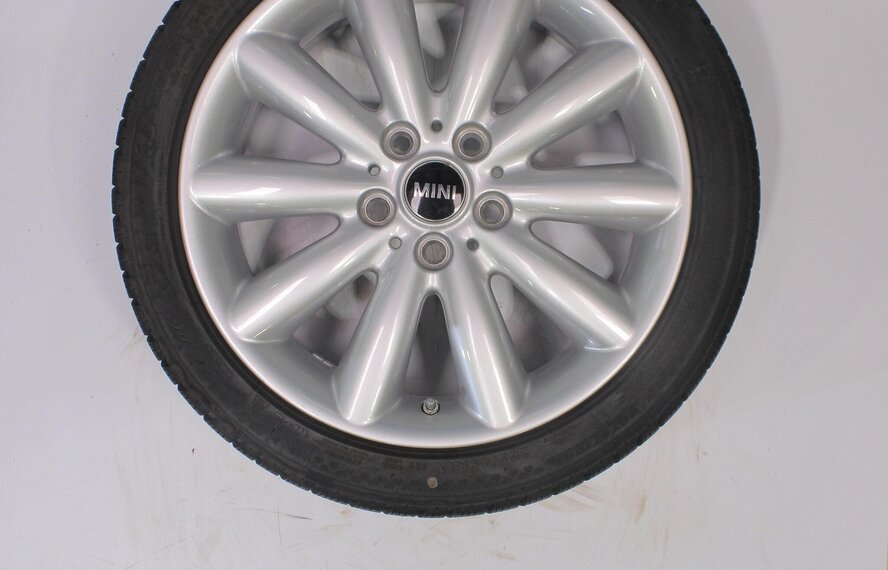 Mini Cooper / S / One / Cabrio F55 F56 F57 499 17 inch Dunlop Runflat Winterbanden Origineel