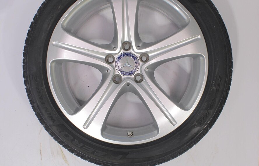 Mercedes Mercedes E Klasse W213 S213 18 inch Pirelli Winterbanden Nieuw Origineel