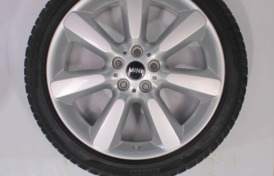 Mini Countryman F60 535 19 inch Pirelli Runflat Winterbanden Origineel