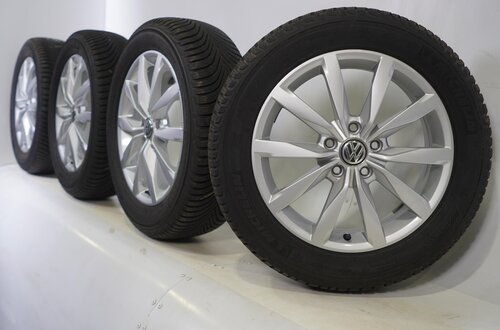 Volkswagen Volkswagen Touran 5T Dijon 17 inch velgen Michelin Winterbanden Origineel