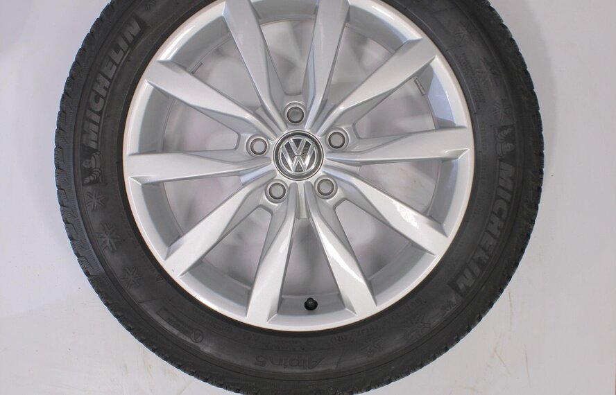 Volkswagen Volkswagen Touran 5T Dijon 17 inch Michelin Winterbanden Origineel