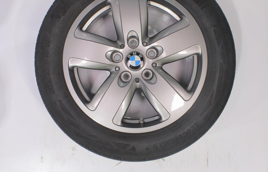 BMW BMW 1 2 serie F40 F41 F42 F43 F44 2 serie Gran Coupe 517 16 inch Continental Zomerbanden Origineel