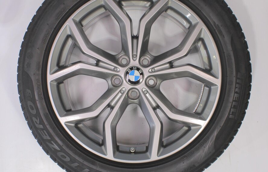 BMW BMW X3 X4 G01 G02 694 19 inch Pirelli Runflat Winterbanden Origineel
