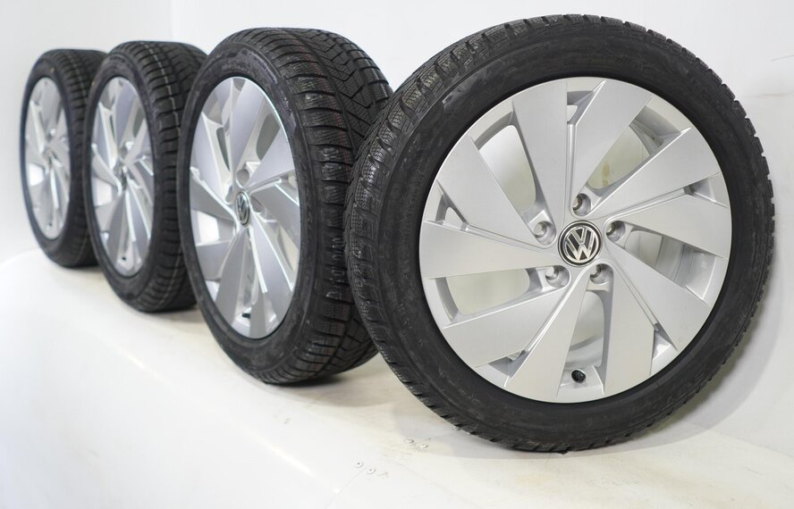 Volkswagen Volkswagen Golf 5 6 7 8 Belmont 17 inch Pirelli Winterbanden Nieuw Origineel