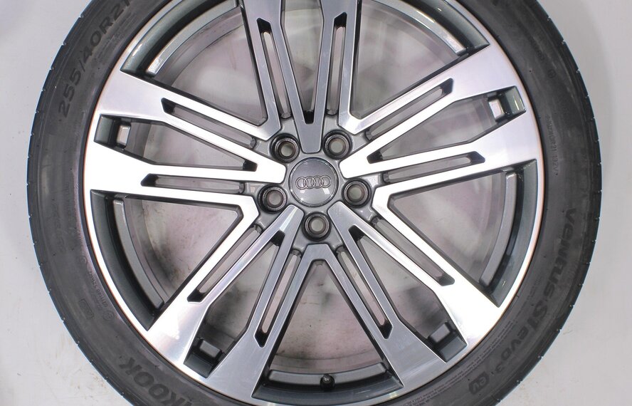 Audi Audi Q5 SQ5 80A 21 inch Hankook Zomerbanden Nieuw Origineel