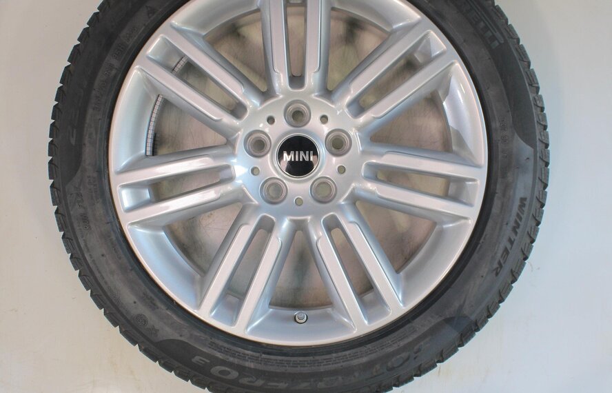 Mini Countryman F60 532 18 inch Pirelli Runflat Winterbanden Nieuw Origineel