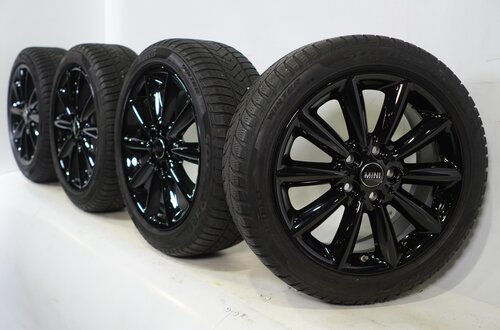 Mini Clubman F54 518 17 inch velgen Pirelli Runflat Winterbanden Origineel