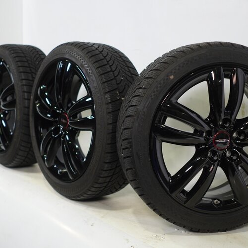 Mini Cooper / S / One / Cabrio F55 F56 F57 JCW501 17 inch velgen Dunlop Runflat Winterbanden Origineel