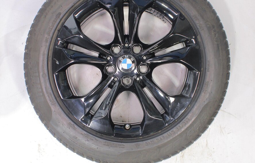 BMW BMW X1 F48 X2 F39 564 17 inch Pirelli Runflat Winterbanden Origineel