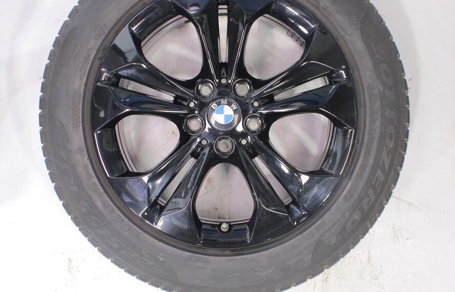 BMW BMW X1 F48 X2 F39 564 17 inch Pirelli Runflat Winterbanden Origineel