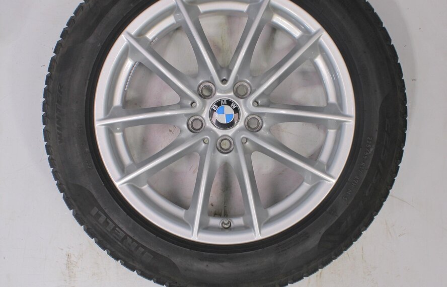BMW BMW 5 serie G30 G31 8 serie G14 G15 G16 618 17 inch Pirelli Runflat Winterbanden Origineel