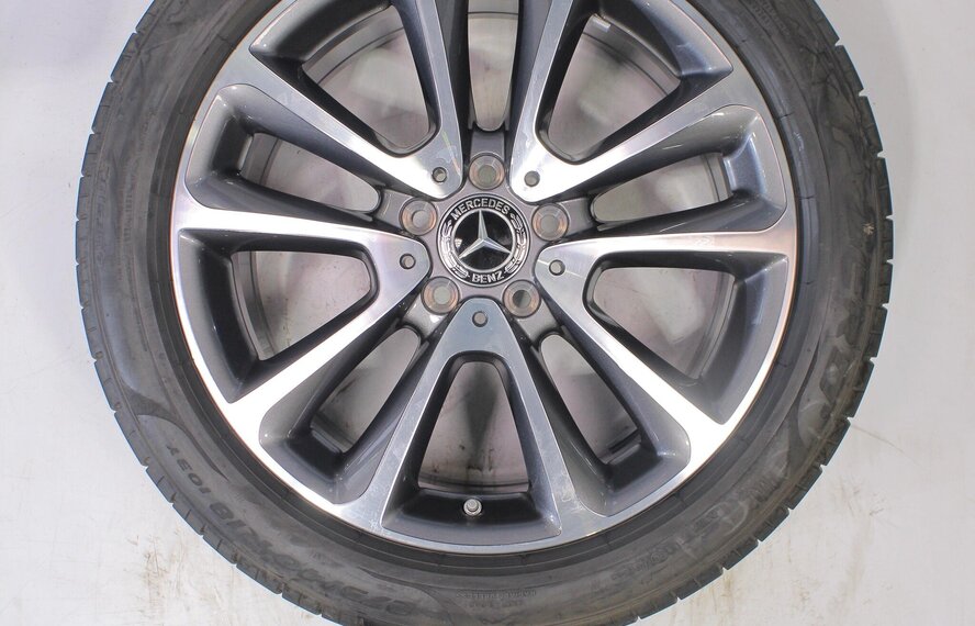 Mercedes Mercedes E Klasse W213 S213 18 inch Pirelli Zomerbanden Origineel