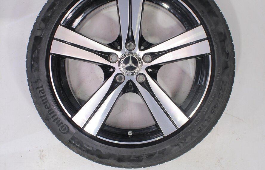 Mercedes Mercedes C-Klasse C206 S206 W206 18 inch Continental Zomerbanden Origineel